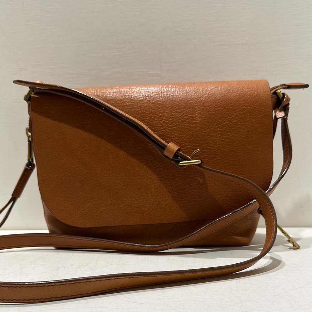 FOSSIL Tan Leather Crossbody Bag